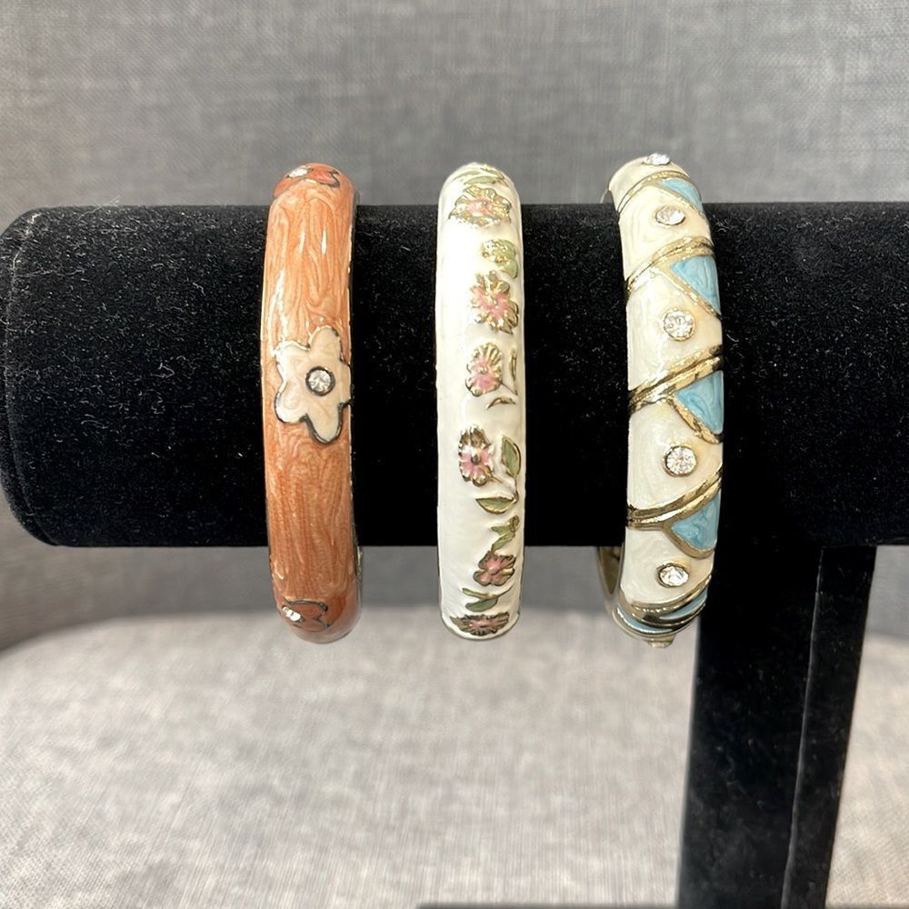 Set of 3 vintage Bangle bracelets